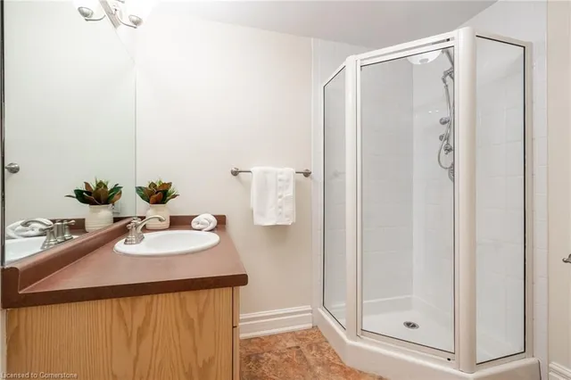 Additional property image - 77 Governors Rd Unit 201