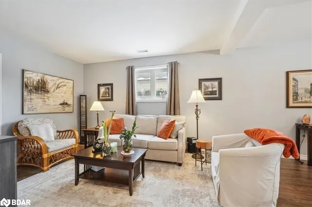 Additional property image - 40 Boreham Cir
