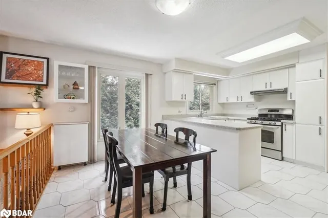Additional property image - 40 Boreham Cir