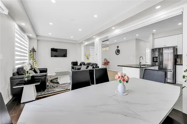 Additional property image - 328 Bedrock Dr