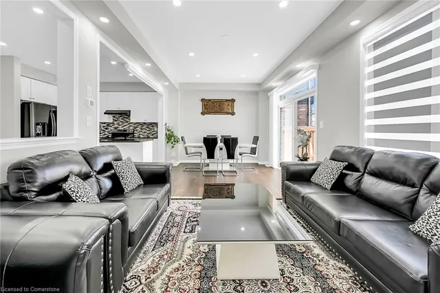 Additional property image - 328 Bedrock Dr