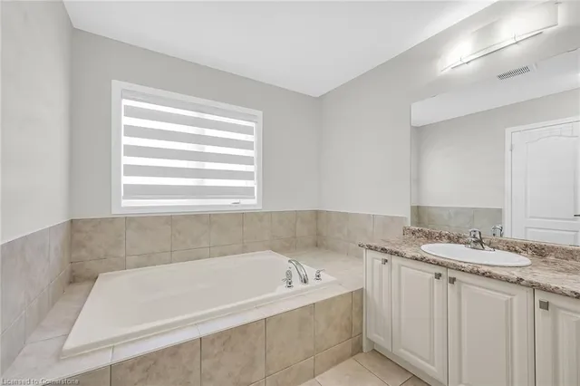 Additional property image - 328 Bedrock Dr