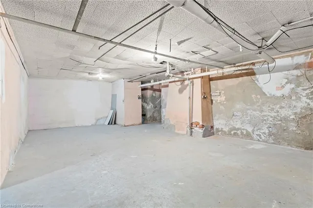 Additional property image - 17 Webber Ave