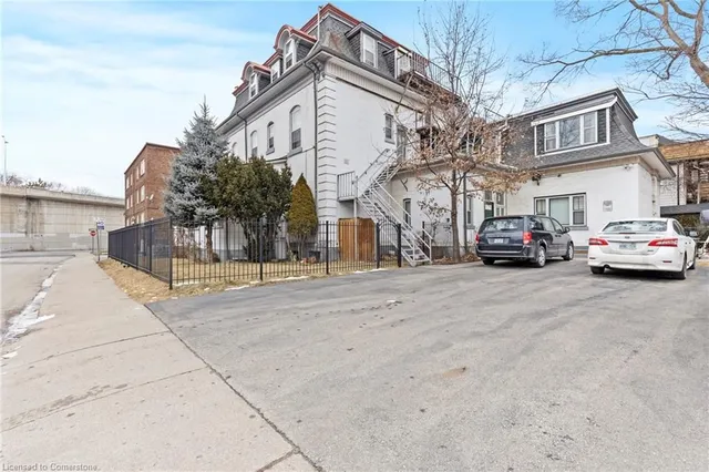 Additional property image - 17 Webber Ave