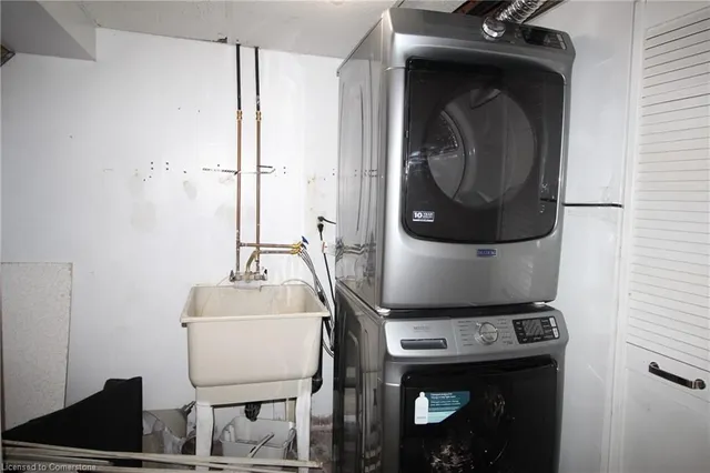 Additional property image - 1530 Garth St
