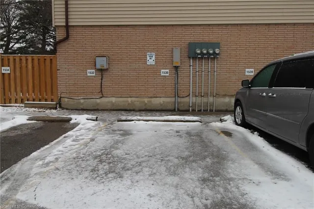 Additional property image - 1530 Garth St