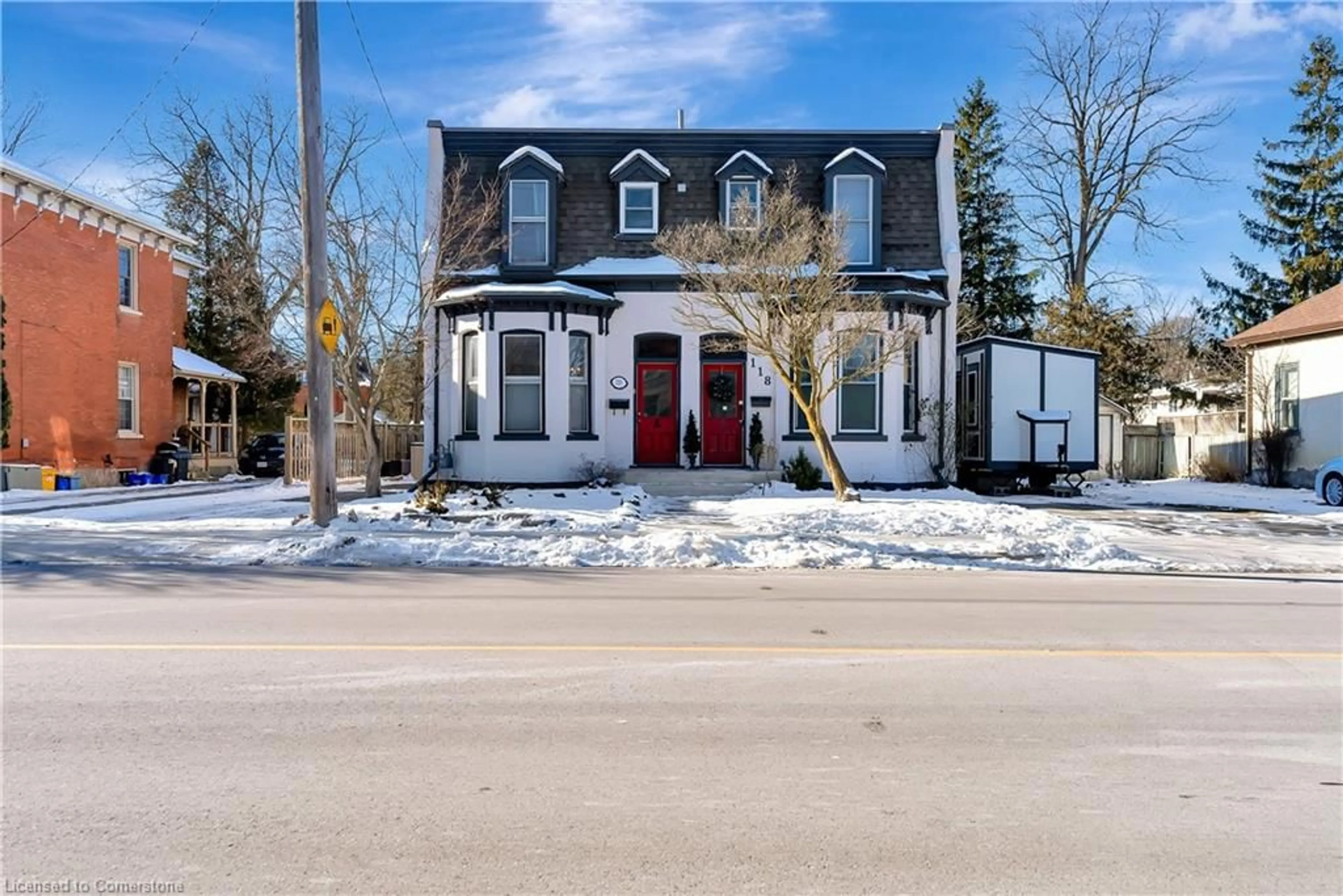 Home with brick exterior material, street for 120 Grand Ave, Cambridge Ontario N1S 2M2