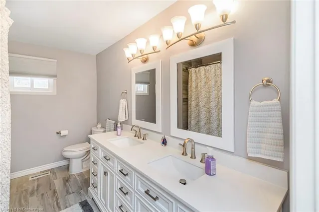 Additional property image - 647 Tomahawk Cres