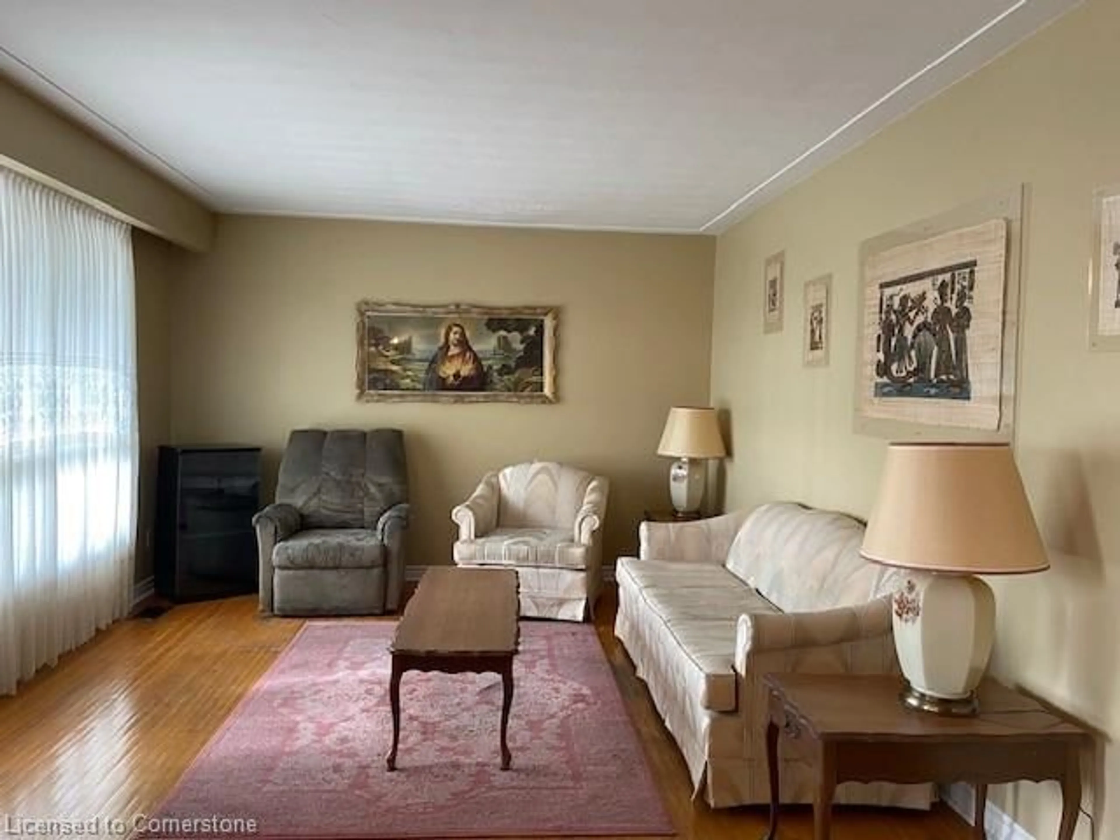 Living room with furniture, unknown for 245 Nugent Dr, Hamilton Ontario L8H 2N7