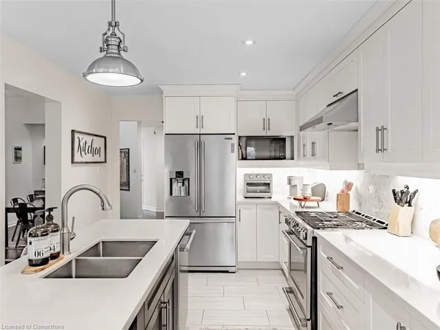 Additional property image - 137 Cove Cres