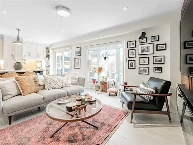Additional property image - 137 Cove Cres