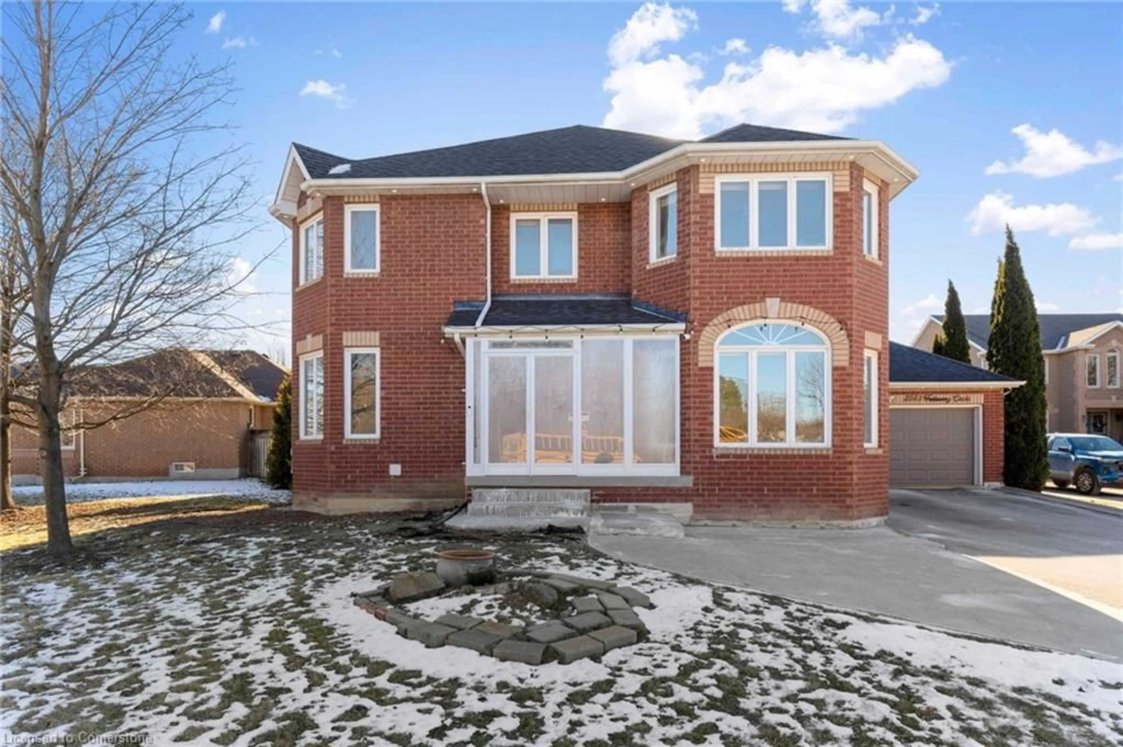 Home with brick exterior material, street for 3543 Trelawny Cir, Mississauga Ontario L5N 6N8