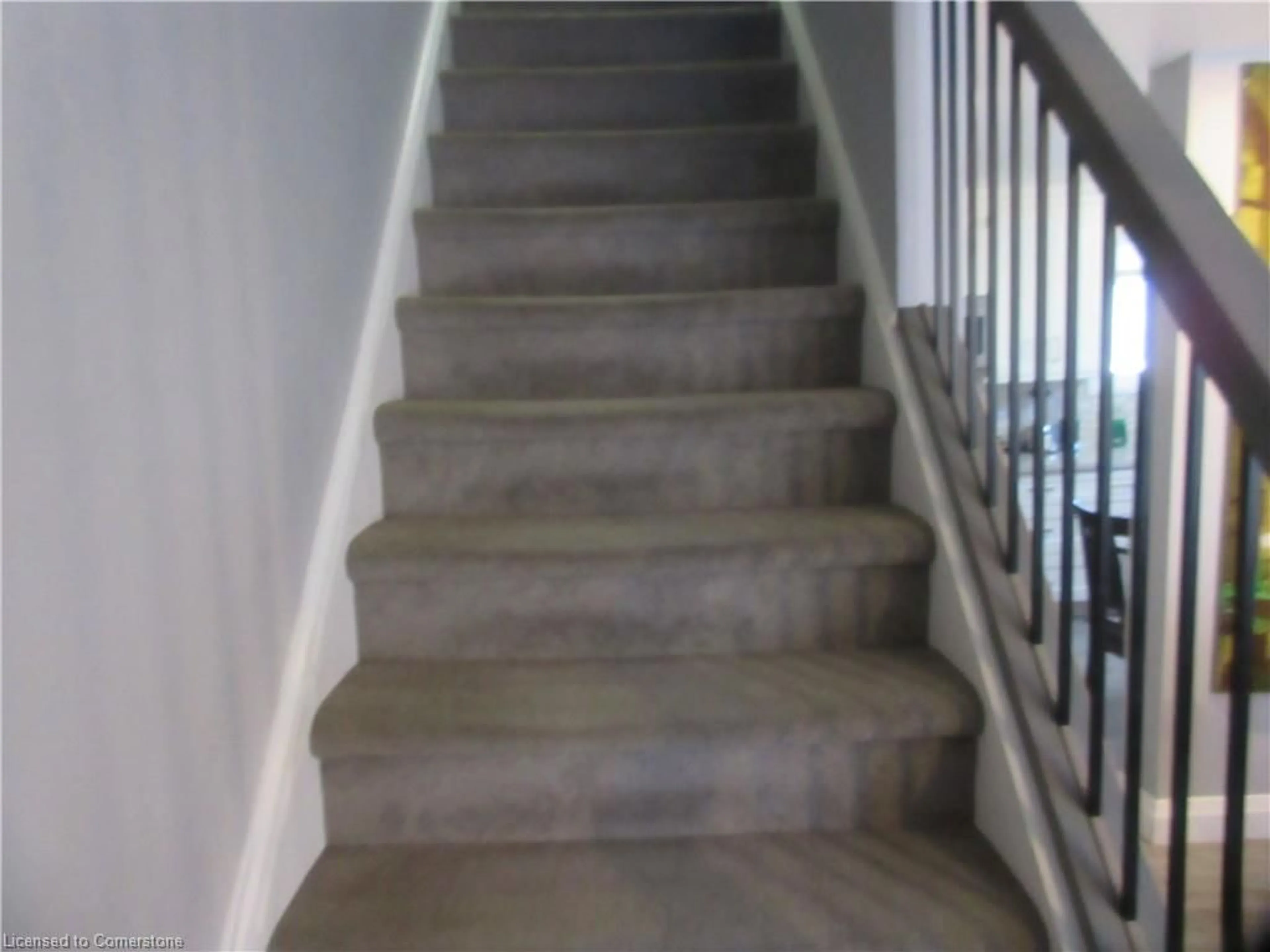 Stairs for 312 Karn St, Kitchener Ontario N2M 2C1