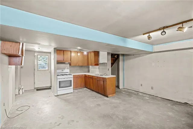 Additional property image - 2038 2nd Con Road West