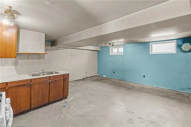 Additional property image - 2038 2nd Con Road West