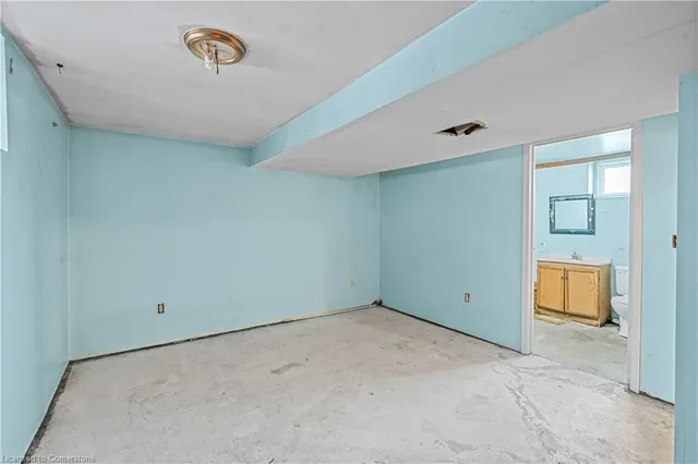 Additional property image - 2038 2nd Con Road West
