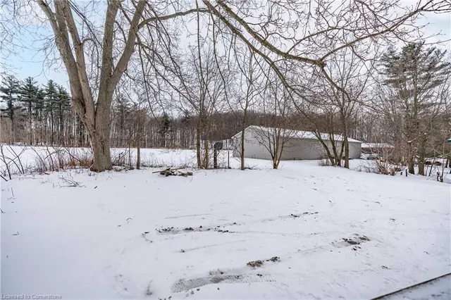 Additional property image - 2038 2nd Con Road West