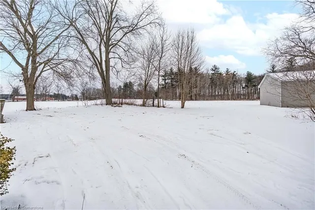 Additional property image - 2038 2nd Con Road West