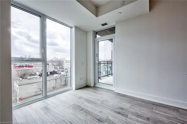 Additional property image - 1285 Queen St Unit 514