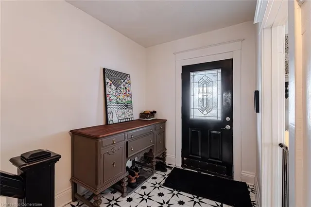 Additional property image - 62 East 23rd St