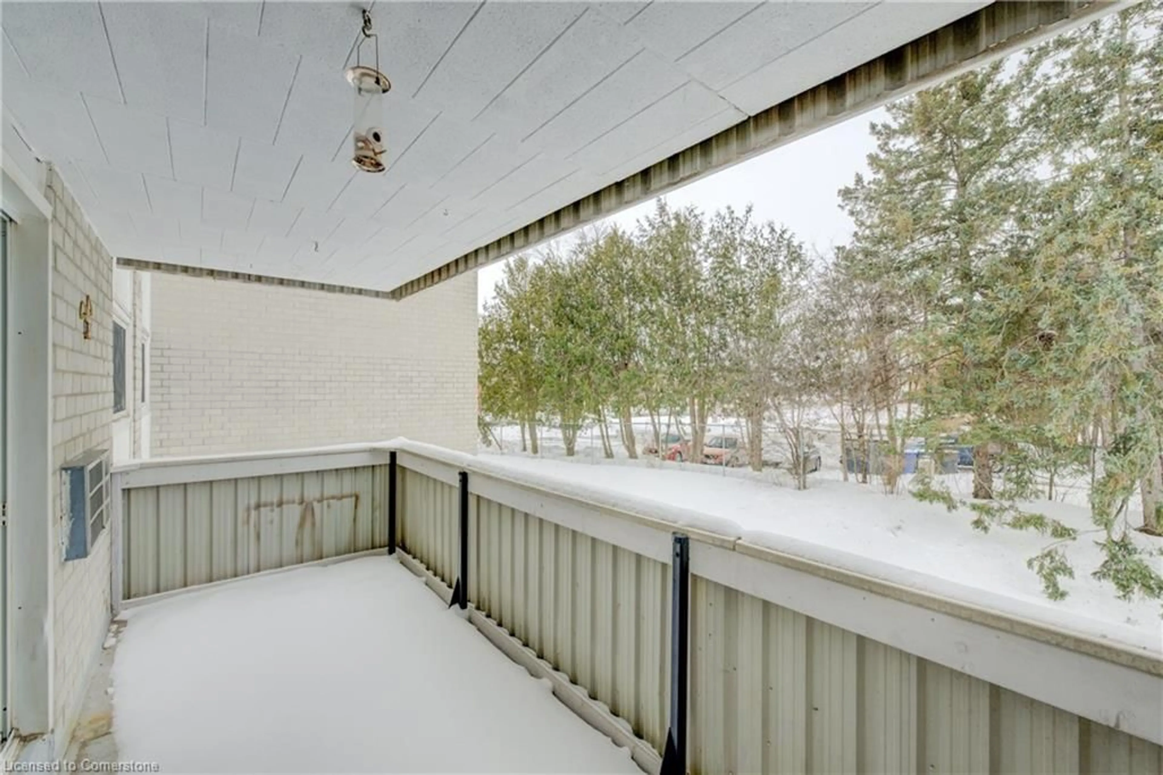 Patio, unknown for 24 Mooregate Cres #202, Kitchener Ontario N2M 2G1