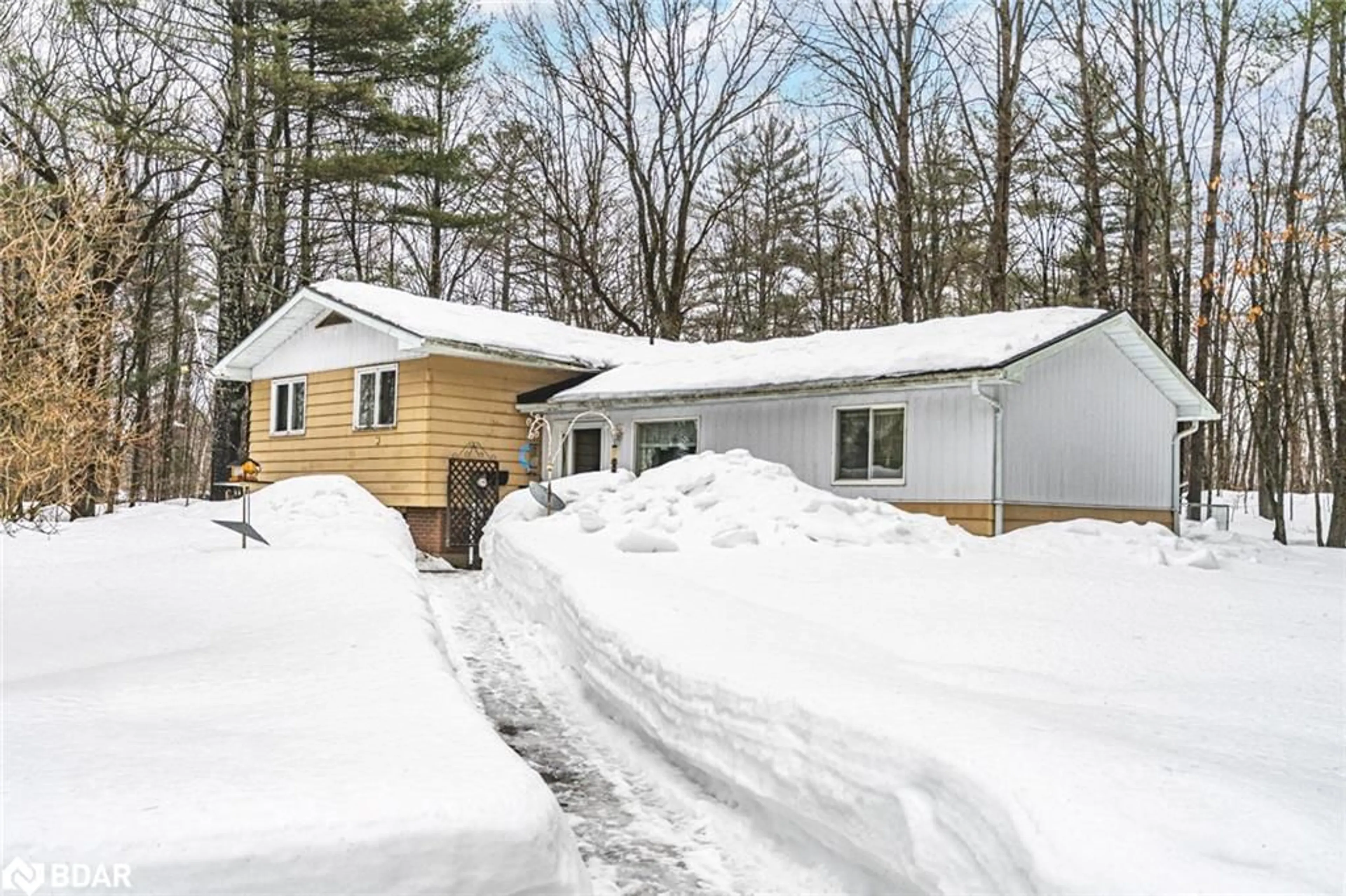 Unknown for 1859 Mcleod Dr, Severn Bridge Ontario P0E 1N0