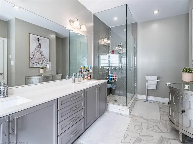Additional property image - 10 Vineyard Drive