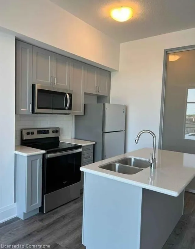 Additional property image - 450 Dundas St Unit 417