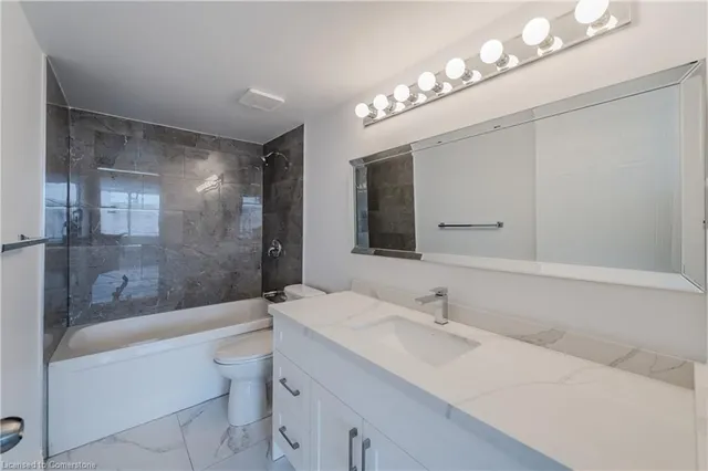 Additional property image - 3227 King St Unit 308
