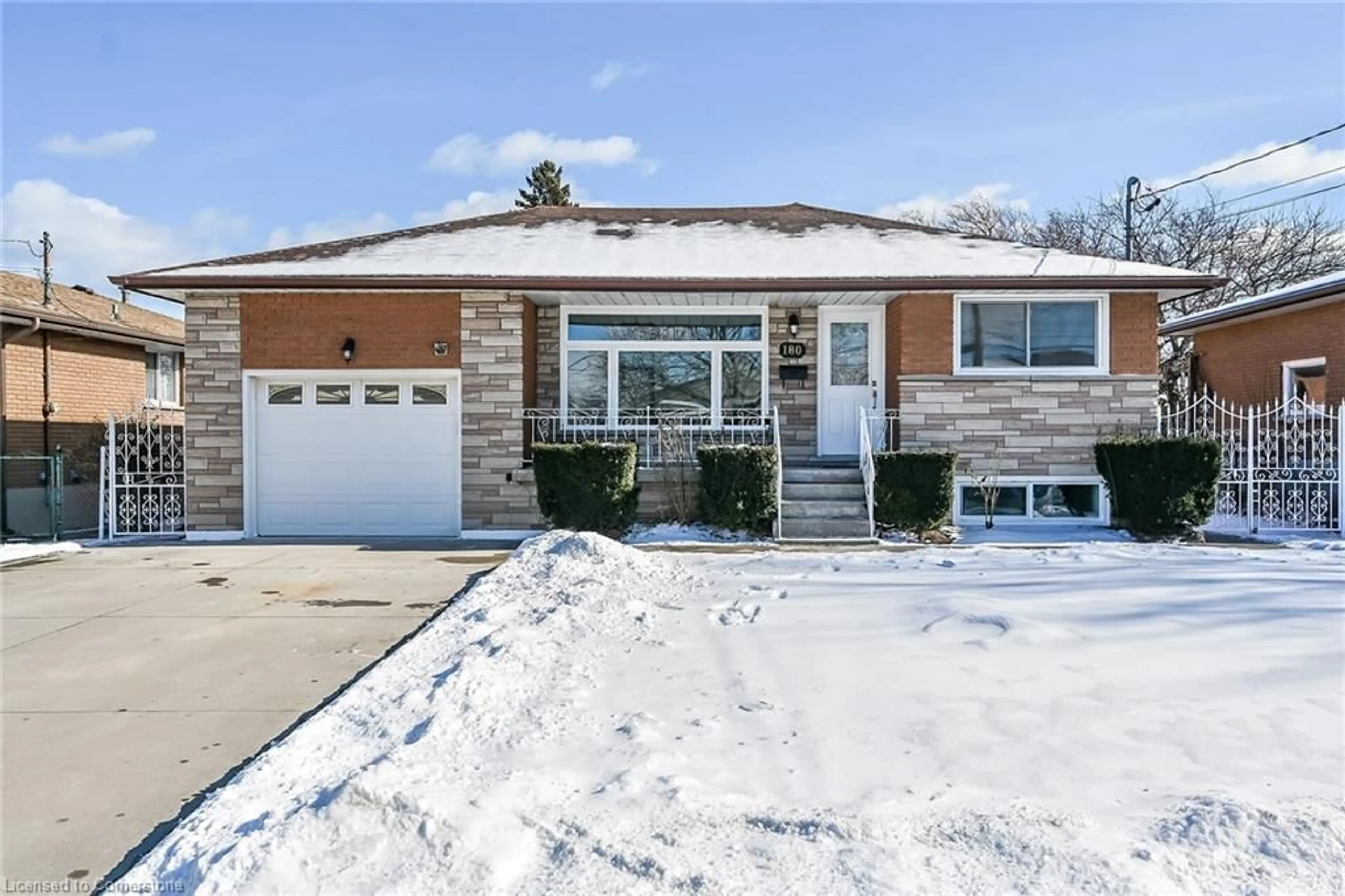 Home with brick exterior material, street for 180 Oakland Dr, Hamilton Ontario L8E 1B6