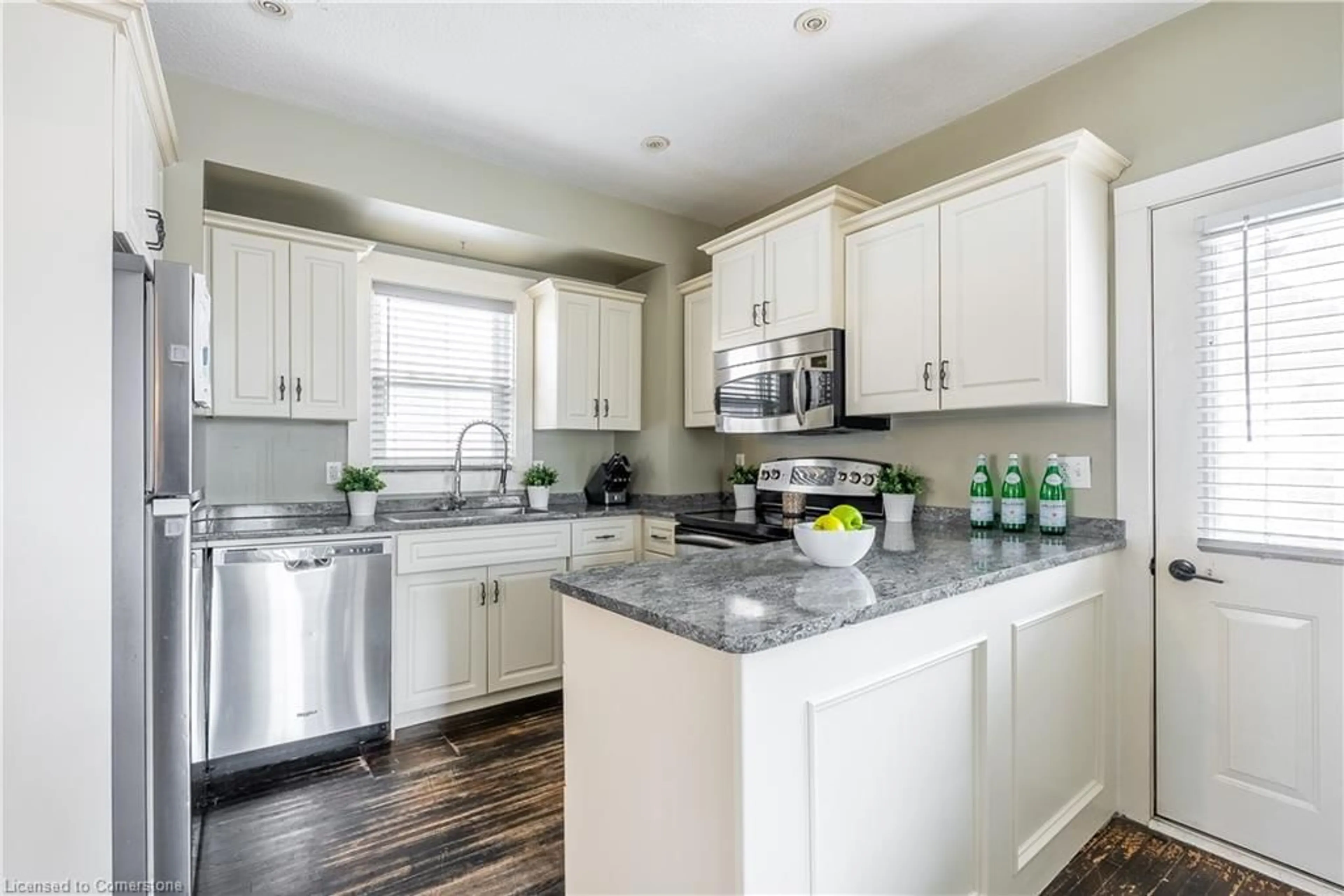 Open concept kitchen, unknown for 63 Lancaster St, Kitchener Ontario N2H 4T1