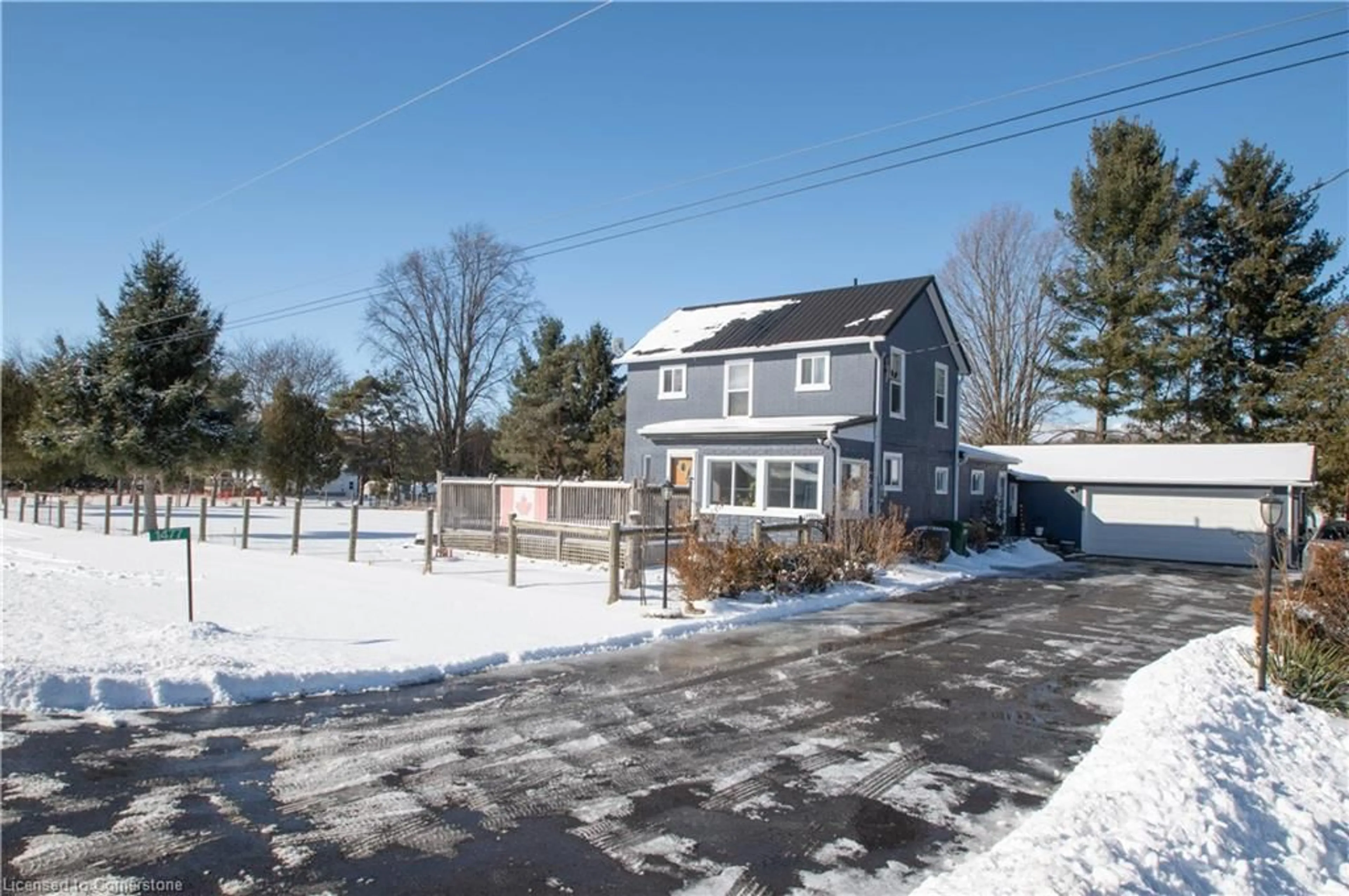 A pic from outside/outdoor area/front of a property/back of a property/a pic from drone, street for 1477 Windham Centre Rd, Windham Centre Ontario N0E 2A0