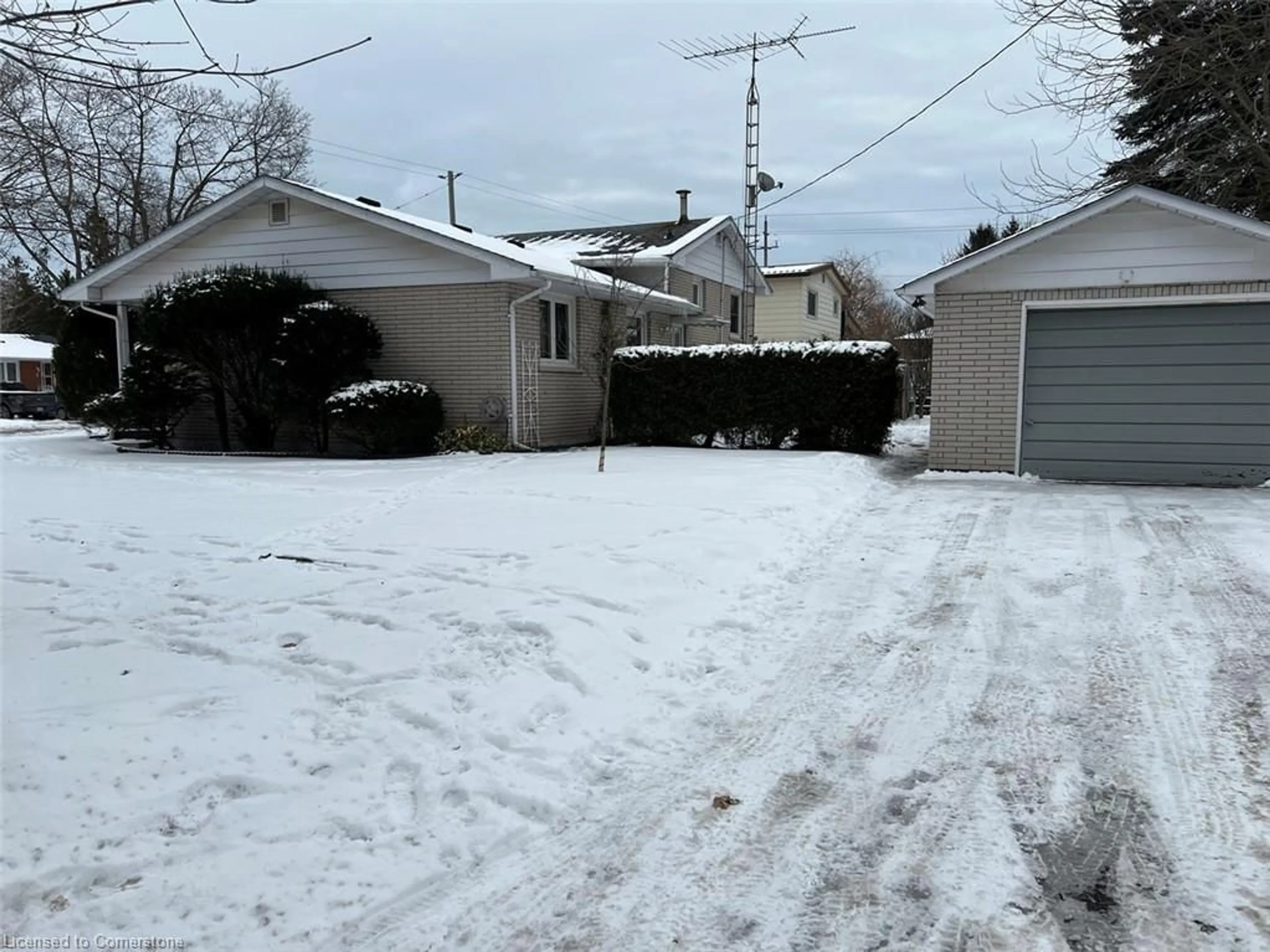 Unknown for 6 Holden Ave, Simcoe Ontario N3Y 4E2