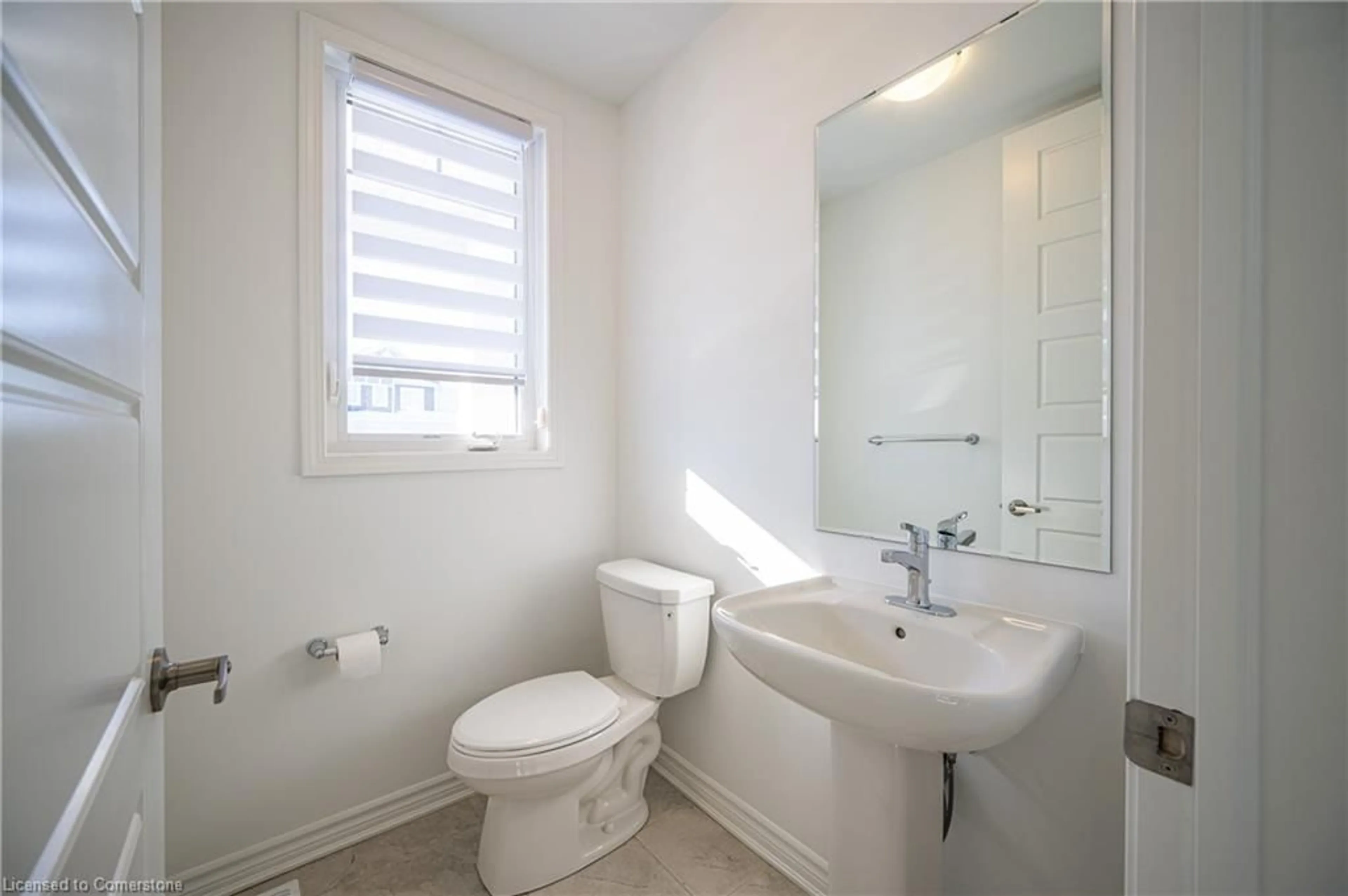 Standard bathroom, unknown for 31 Forestwalk Street St, Kitchener Ontario N2R 0S2