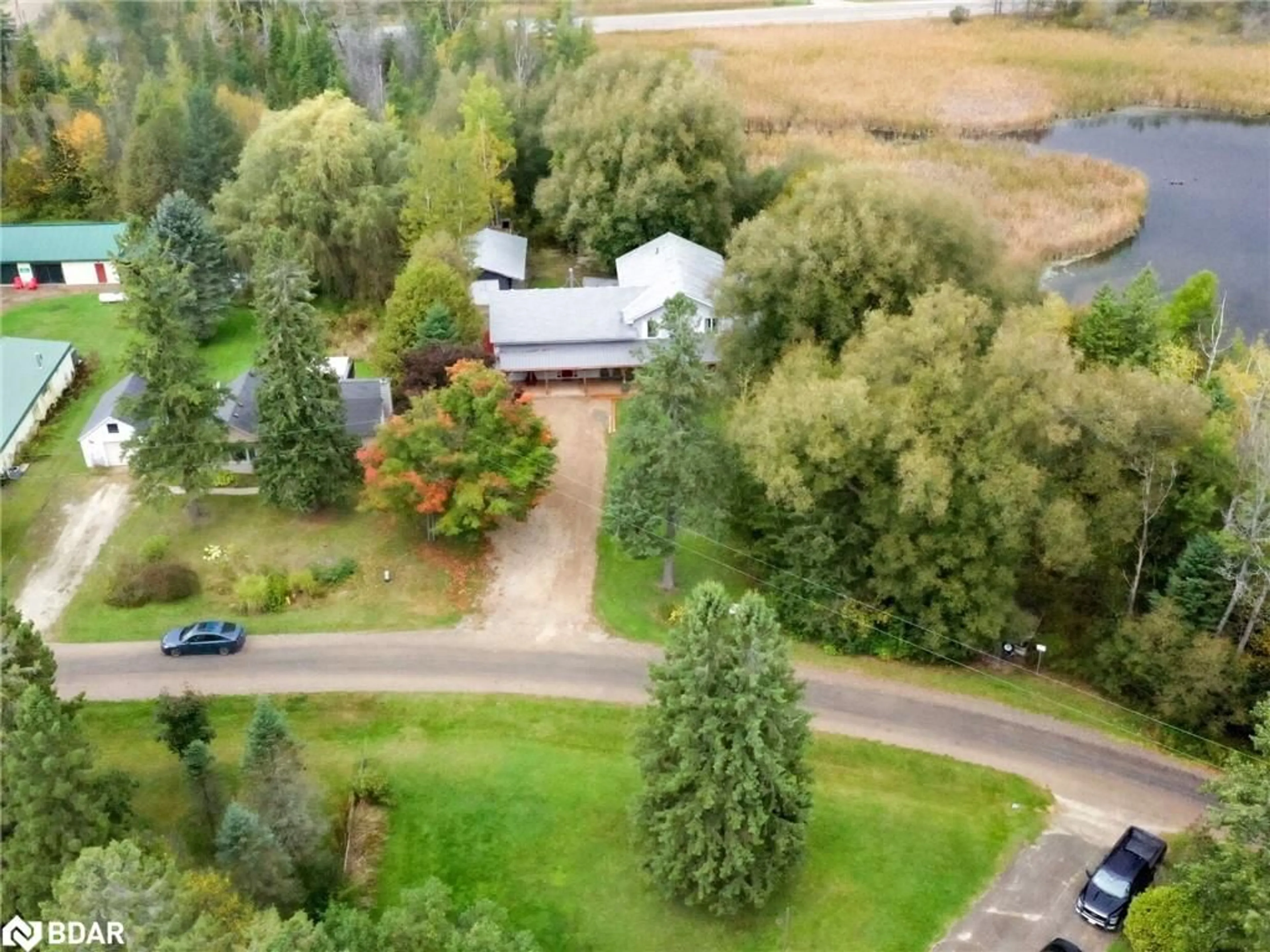 A pic from outside/outdoor area/front of a property/back of a property/a pic from drone, unknown for 8 Scott Cres, Hillsburgh Ontario N0B 1Z0