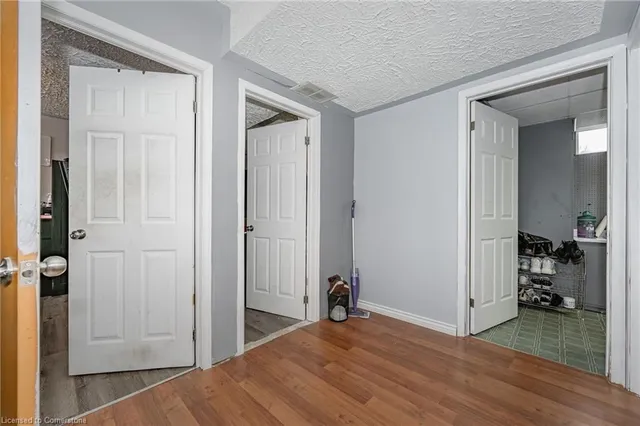 Additional property image - 320 Country Hill Dr