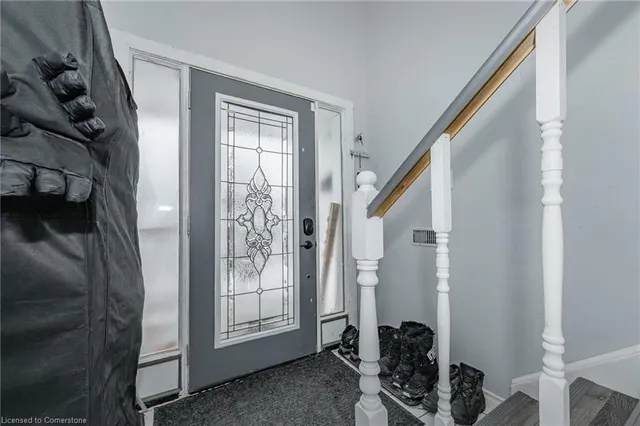 Additional property image - 320 Country Hill Dr