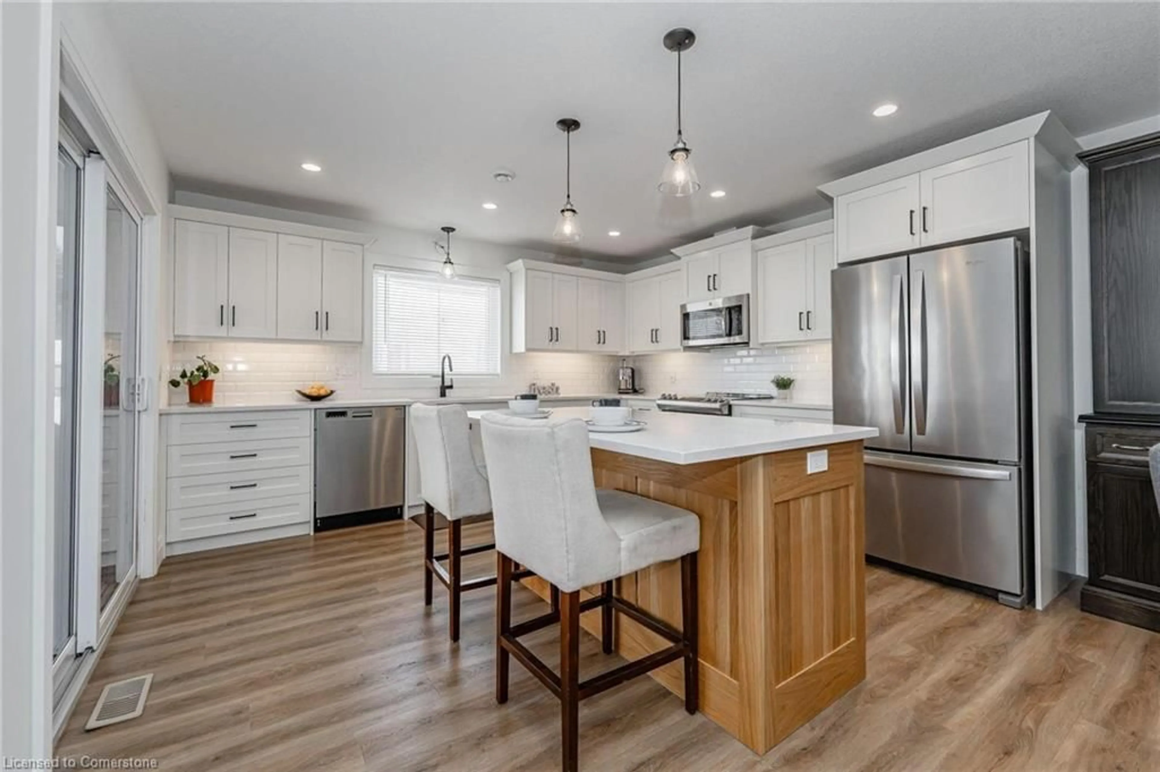 Open concept kitchen, unknown for 635 King St, Palmerston Ontario N0G 2P0