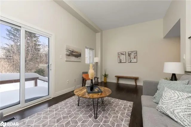 Additional property image - 46 Tara Park Cres