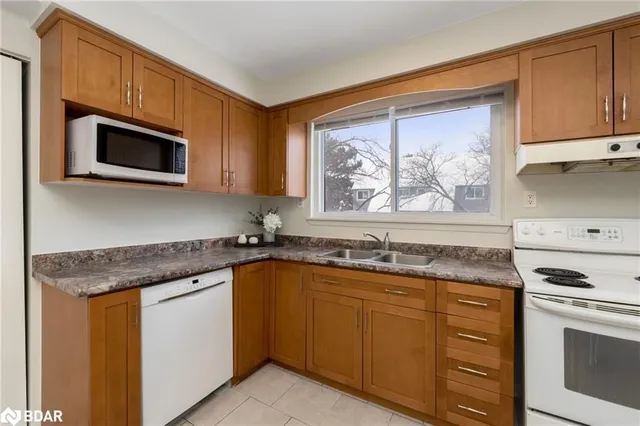 Additional property image - 46 Tara Park Cres