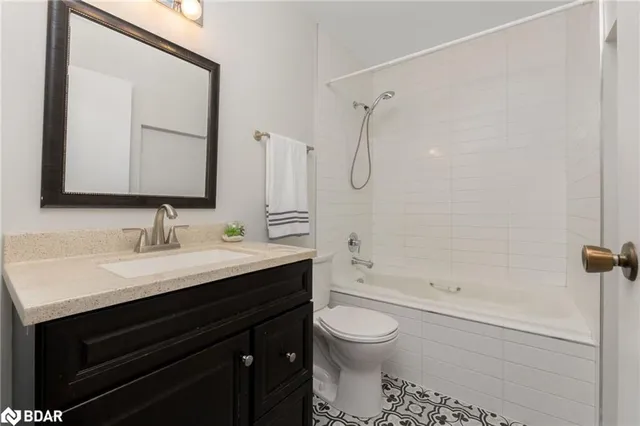 Additional property image - 46 Tara Park Cres