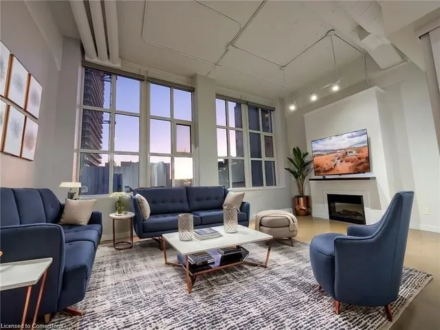 Additional property image - 404 King St Unit 316