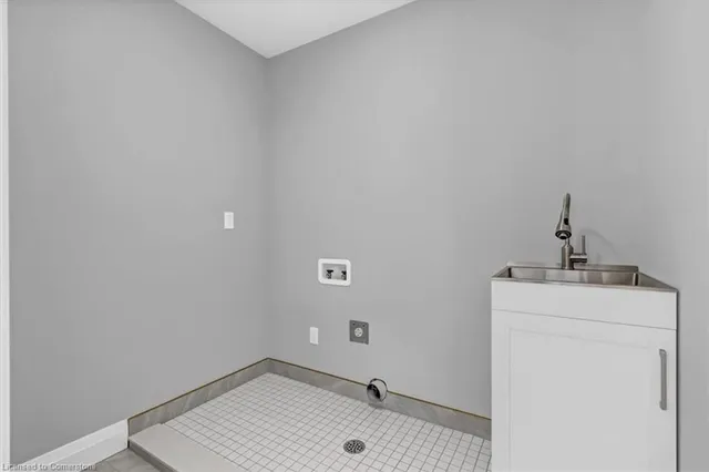Additional property image - 382 B Southcote Rd