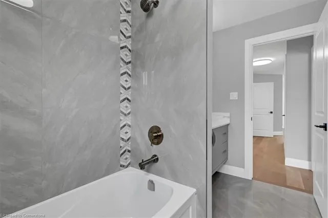 Additional property image - 382 B Southcote Rd
