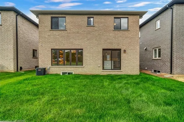 Additional property image - 382 B Southcote Rd