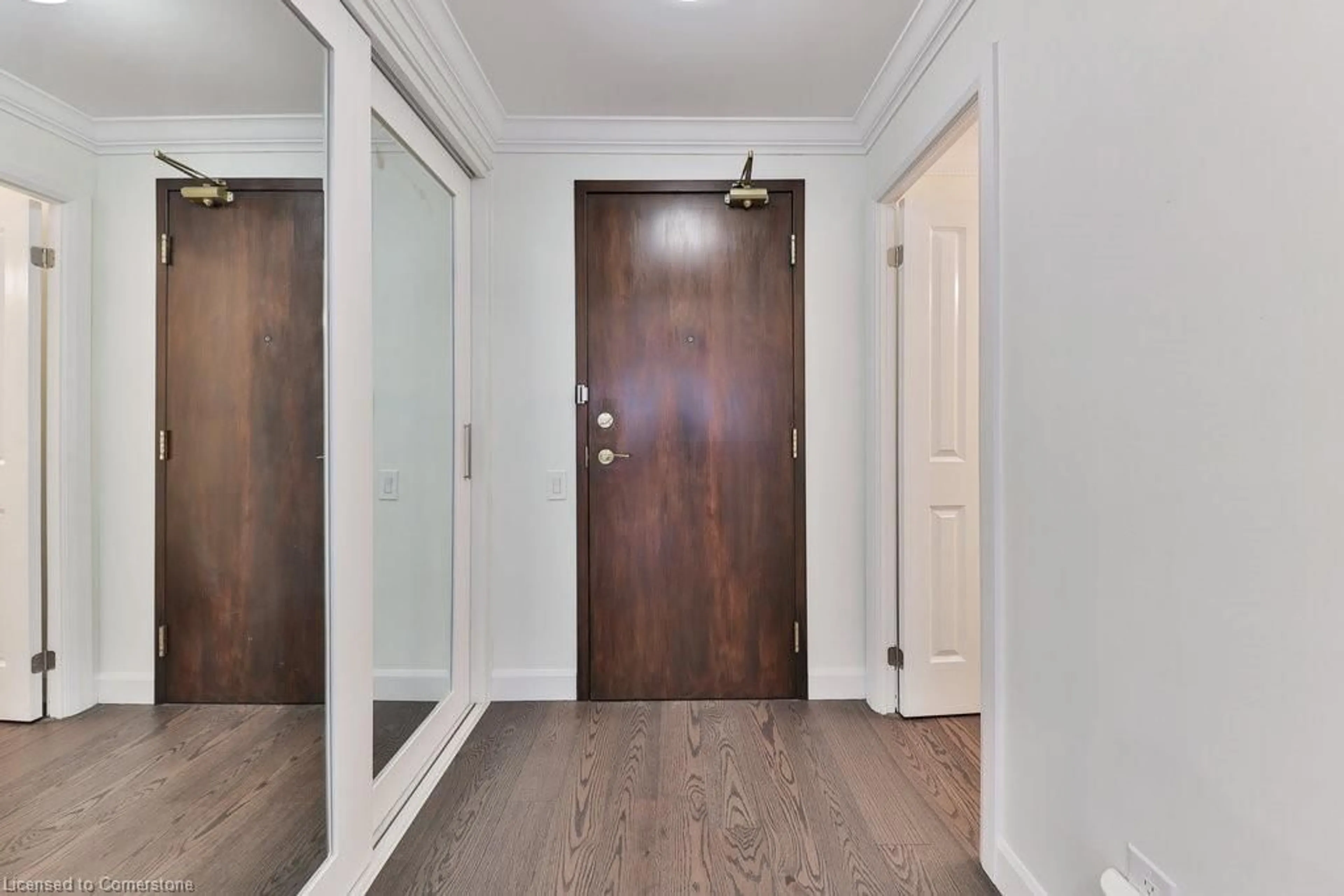 Indoor entryway for PH3-60 Old Mill Rd, Oakville Ontario L6J 7V9