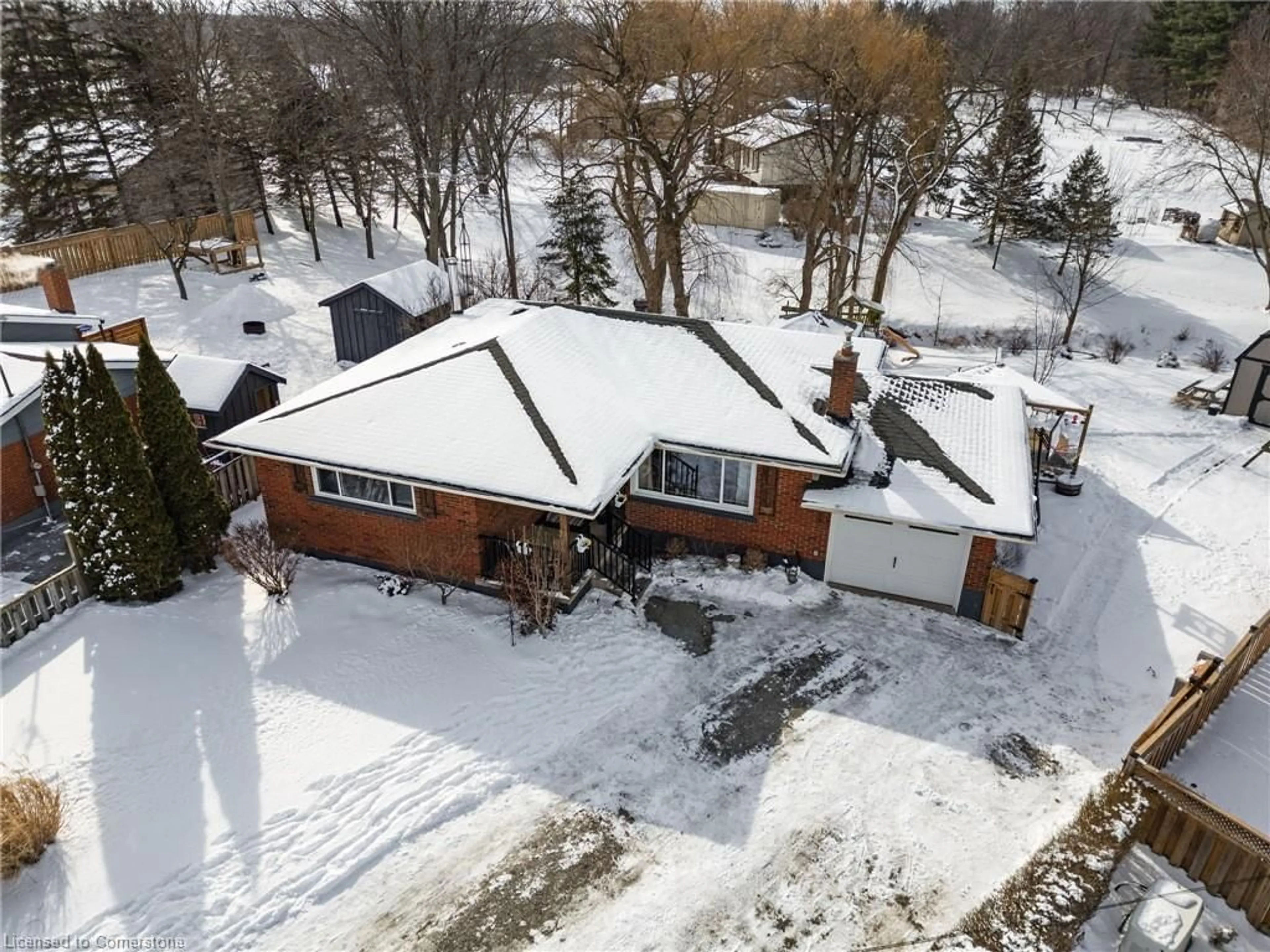 A pic from outside/outdoor area/front of a property/back of a property/a pic from drone, street for 6 Oswego Park Rd, Dunnville Ontario N1A 2W2