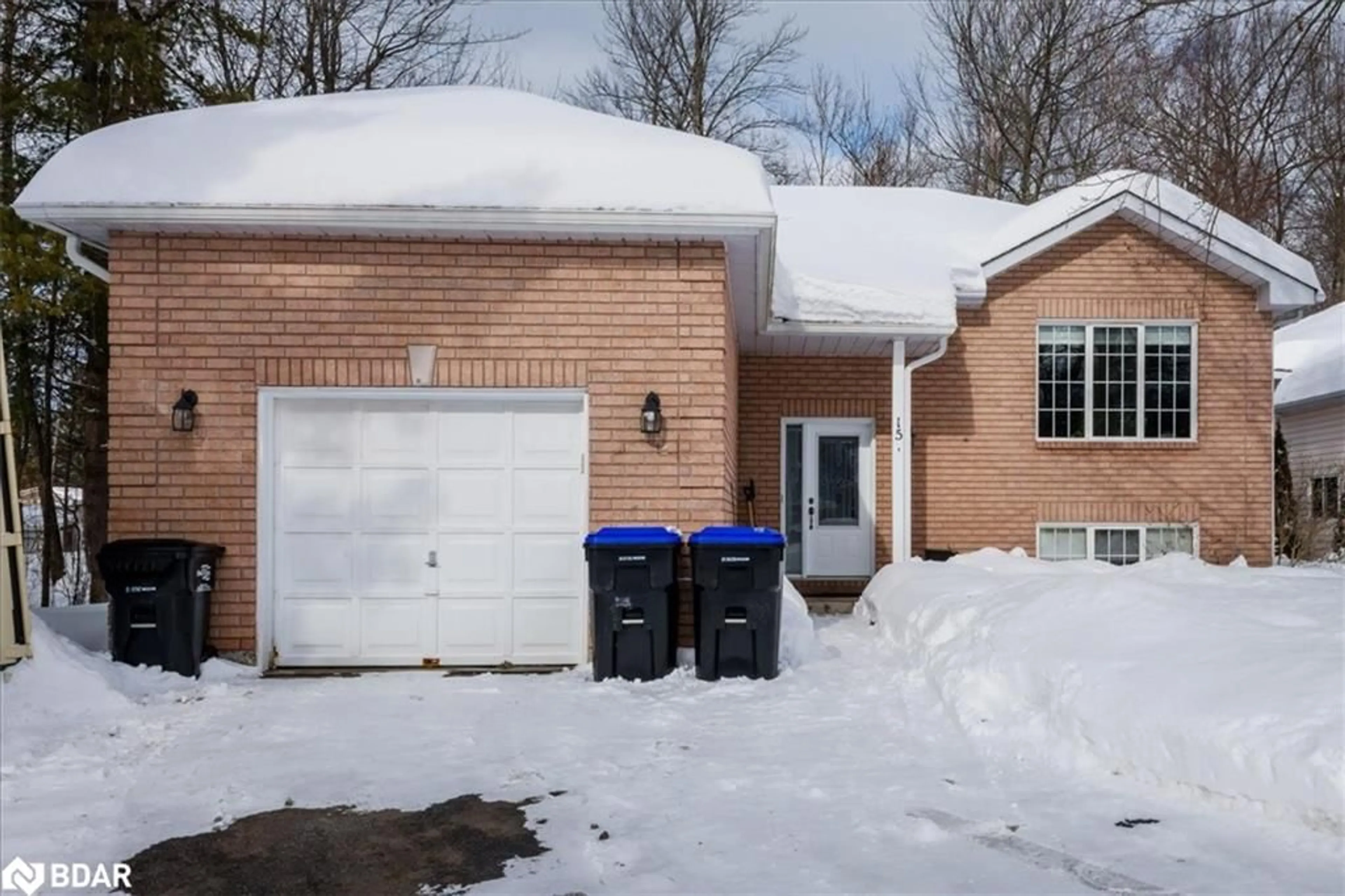 Unknown for 15 Lisbon Crt, Wasaga Beach Ontario L9Z 1L2