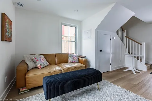 Additional property image - 45 Park St