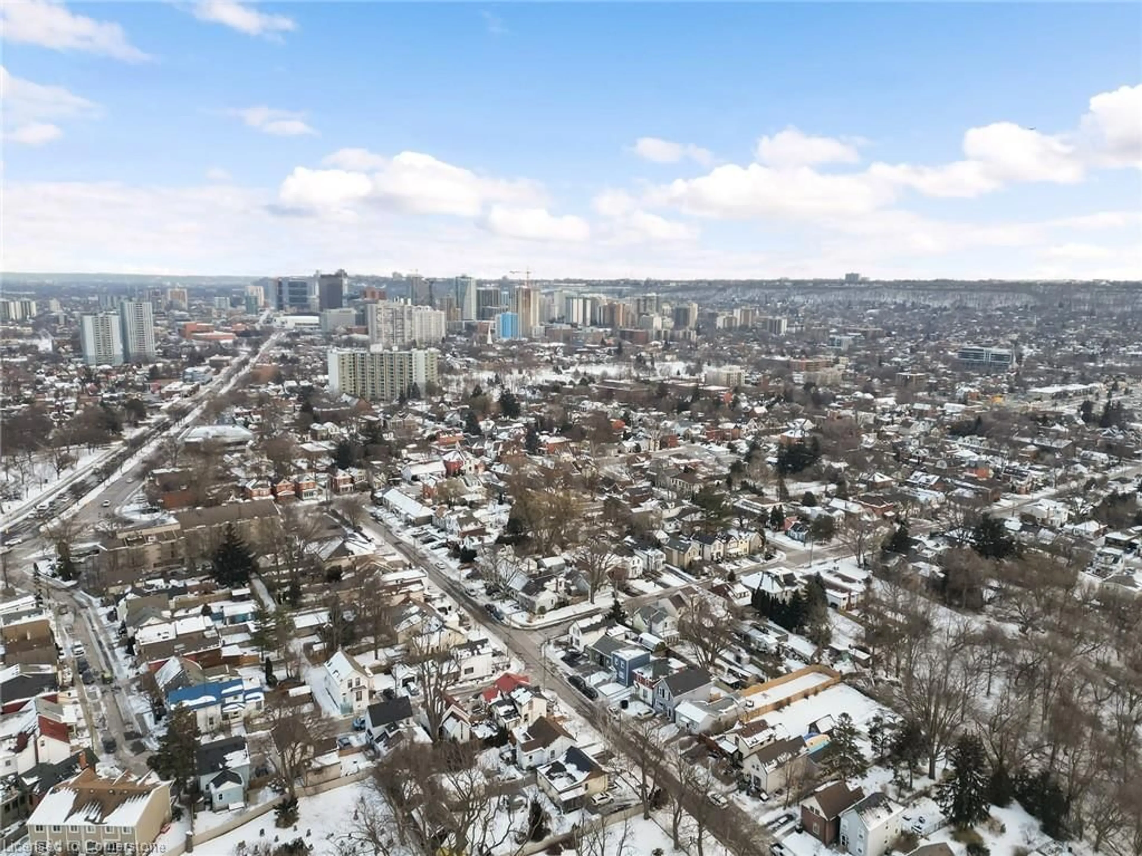 A pic from outside/outdoor area/front of a property/back of a property/a pic from drone, city buildings view from balcony for 35 Jones St, Hamilton Ontario L8R 1X7